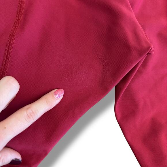 Lululemon Athletica Scalloped Reflective‎ Luxtreme Leggings Size 4 Red Gym - Picture 10 of 10